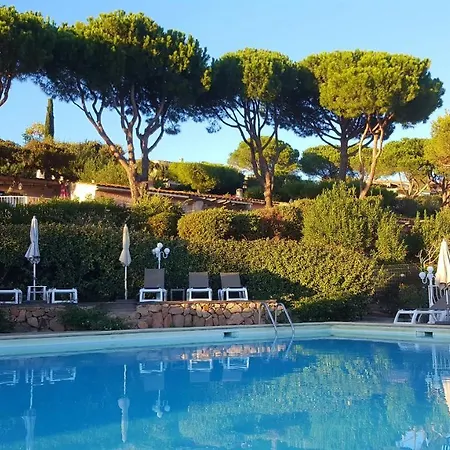 Szálloda Marina Di Santa Giulia 3*