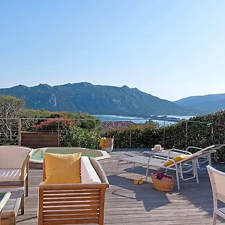 Marina Di Santa Giulia Ξενοδοχείο 3*