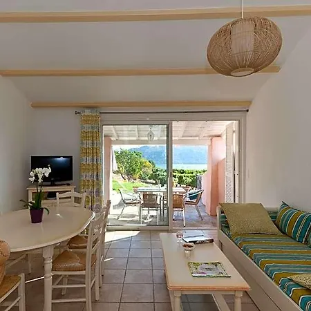 Marina Di Santa Giulia Ξενοδοχείο