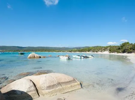 Marina Di Santa Giulia Ξενοδοχείο 3*
