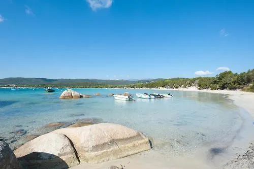 Marina Di Santa Giulia Hotell 3*